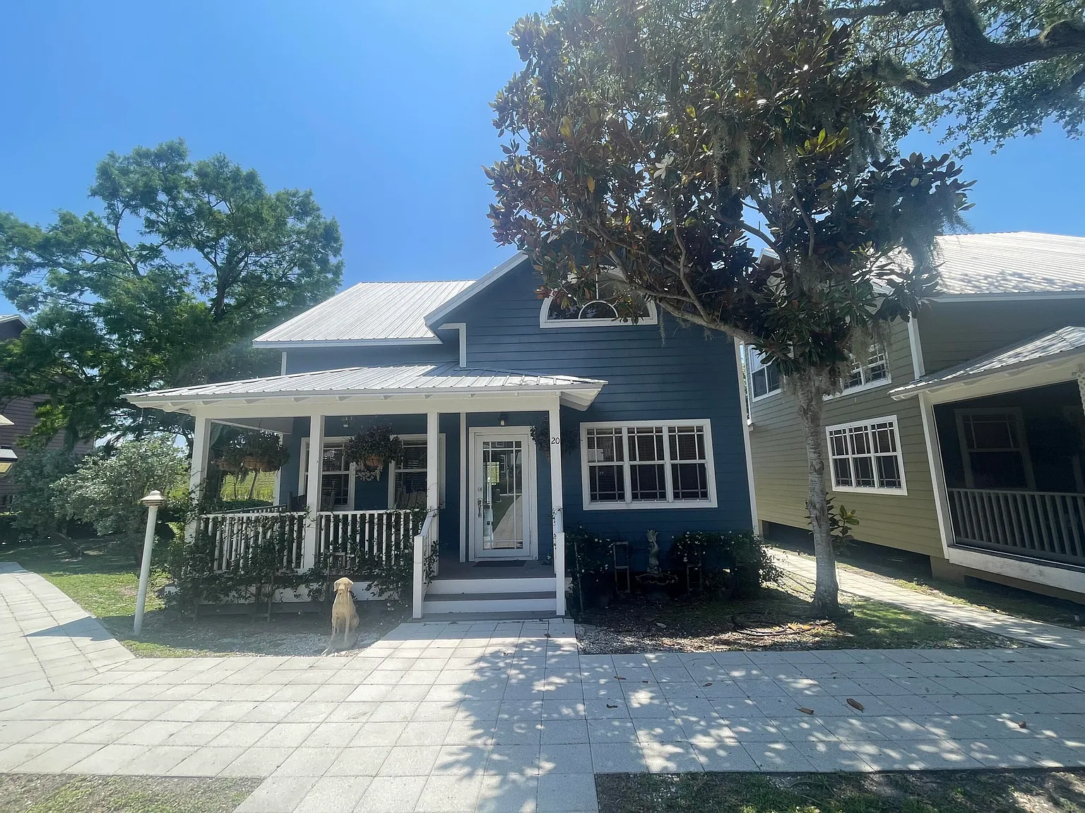 2 bed, 2.0 bath, 1504 sqft, $2,400 — Photo 1