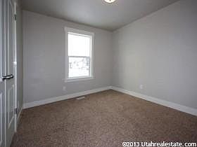 5th image of 1443 S Evans St #25