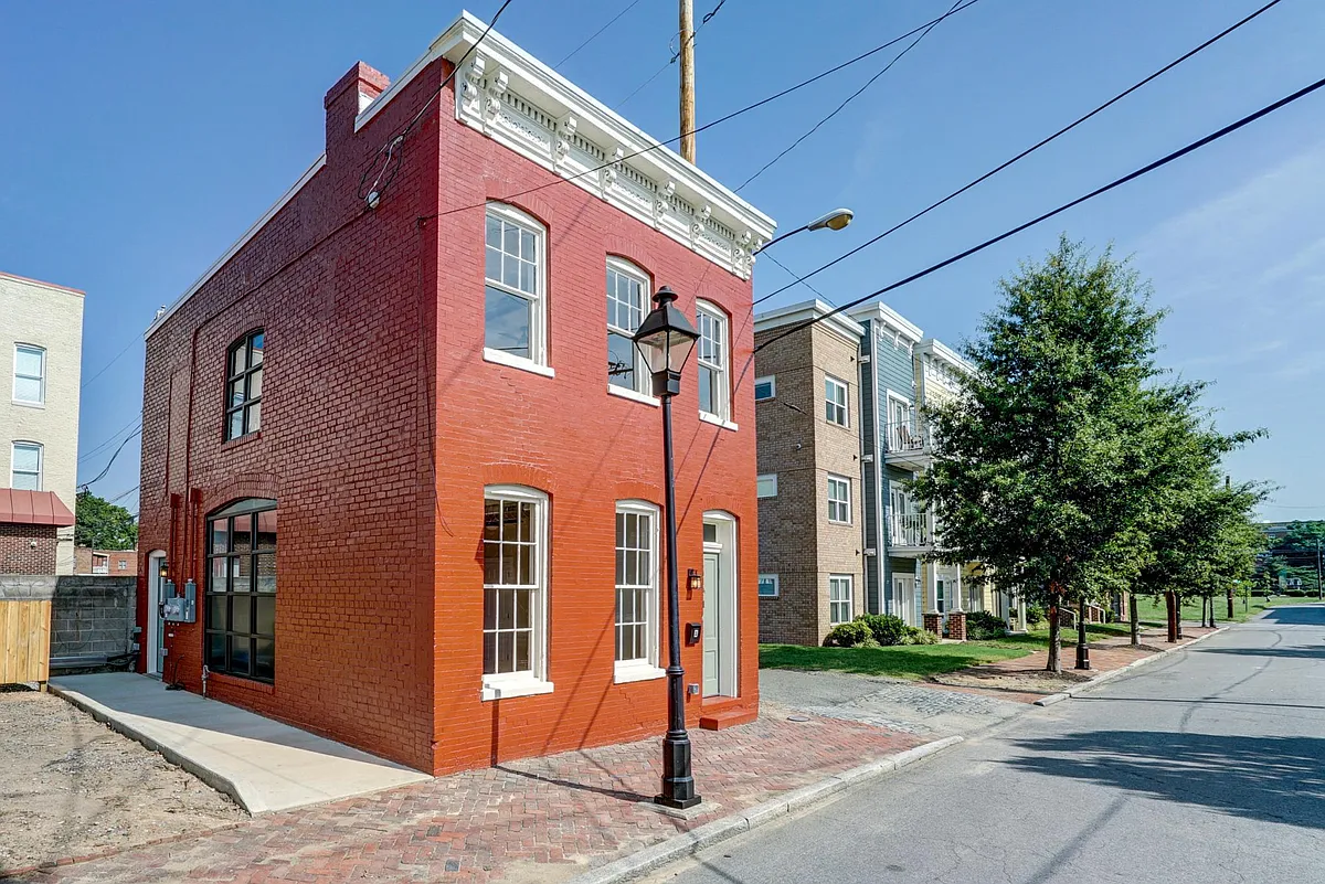 Downstairs Unit is for Rent - 604 Saint James St