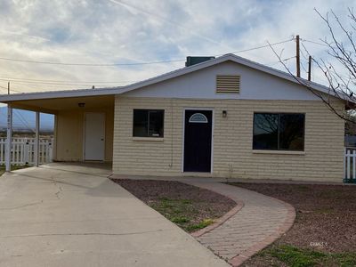 2030 N Calle Montecito, Safford, AZ, 85546