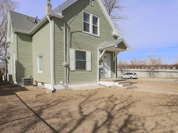 626 N 9th St, Council Bluffs, IA 51503