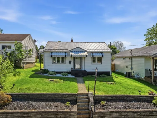 444 Bechman St, Springdale, PA 15144