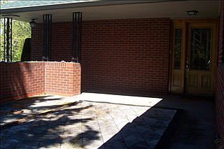 4th image of 608 W Crestline Dr