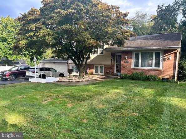 203 Hearth Rd, Broomall, PA 19008