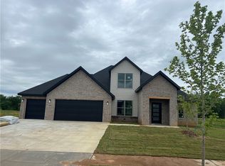 4805 SW Scarlet Oak St, Bentonville, AR 72713