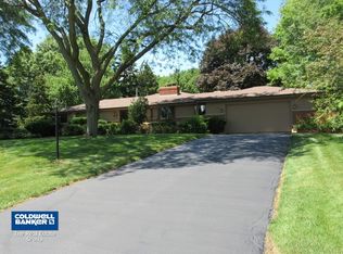 131 Windsor Dr, Dekalb, IL 60115