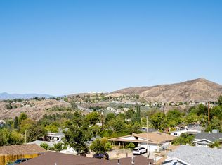 27905 Arcay Ave, Santa Clarita, CA 91351