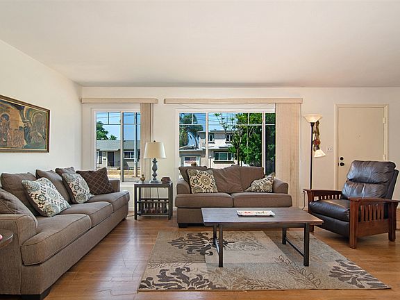 3rd image of 737 Palomar Ave