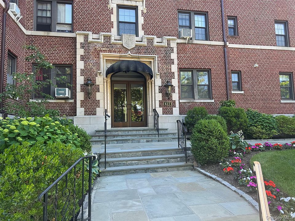 1st image of 622 Pelhamdale Avenue #36