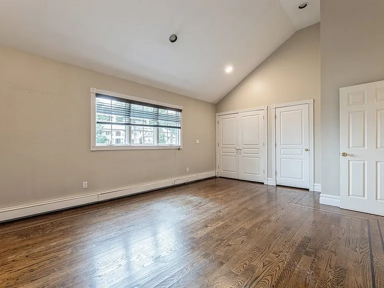 166 Churchill Rd — Photo 26