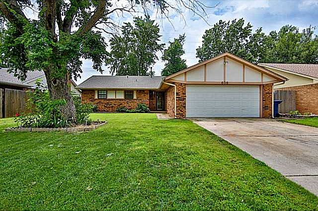 1st image of 606 Vickie Dr