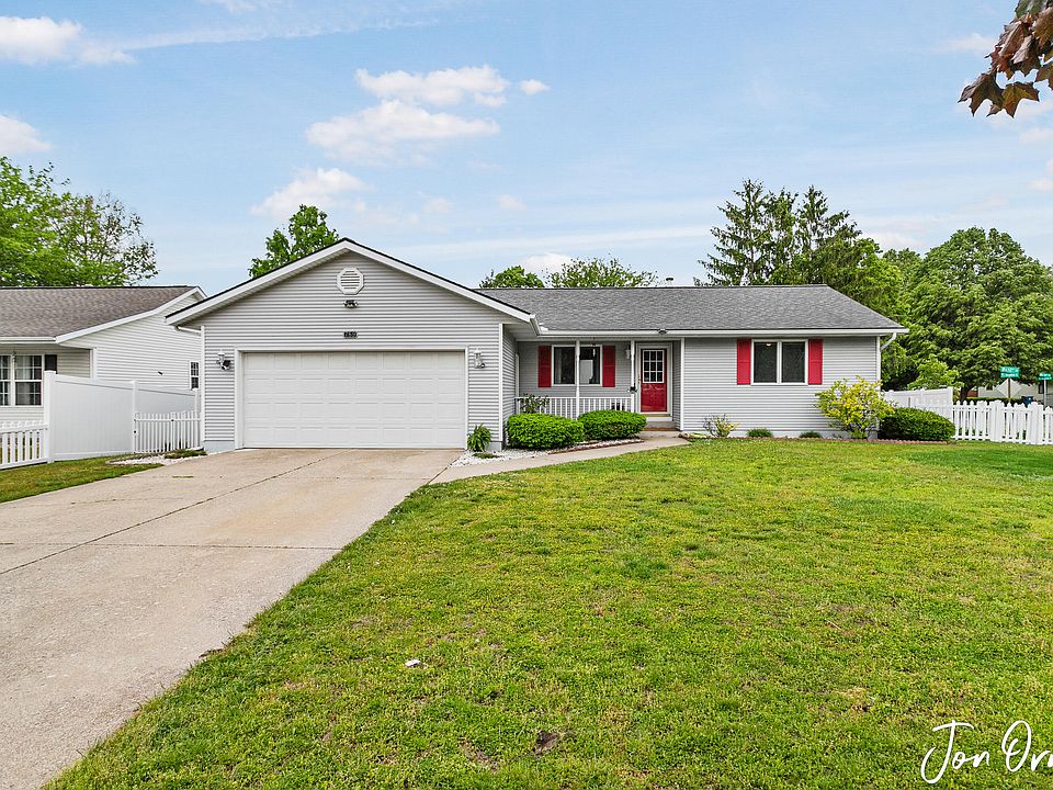 1st image of 789 S Meadow Ct