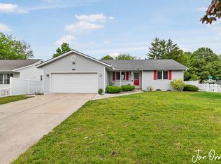 789 S Meadow Ct, Holland, MI 49423