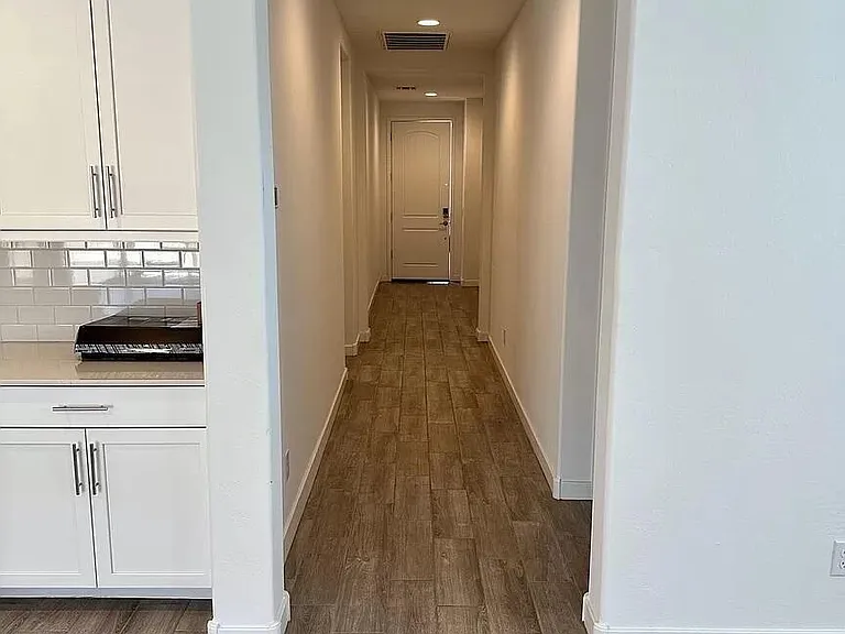 1651 W Paseo Way — Photo 13