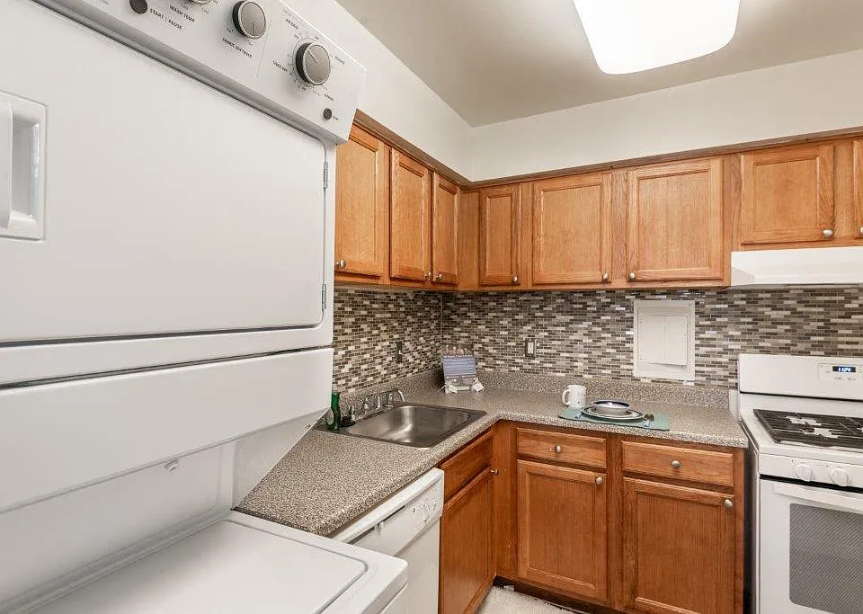 Arbors at Edenbridge Apartments and Townhomes