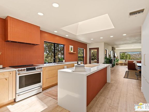 5th image of 48484 Adeline Way