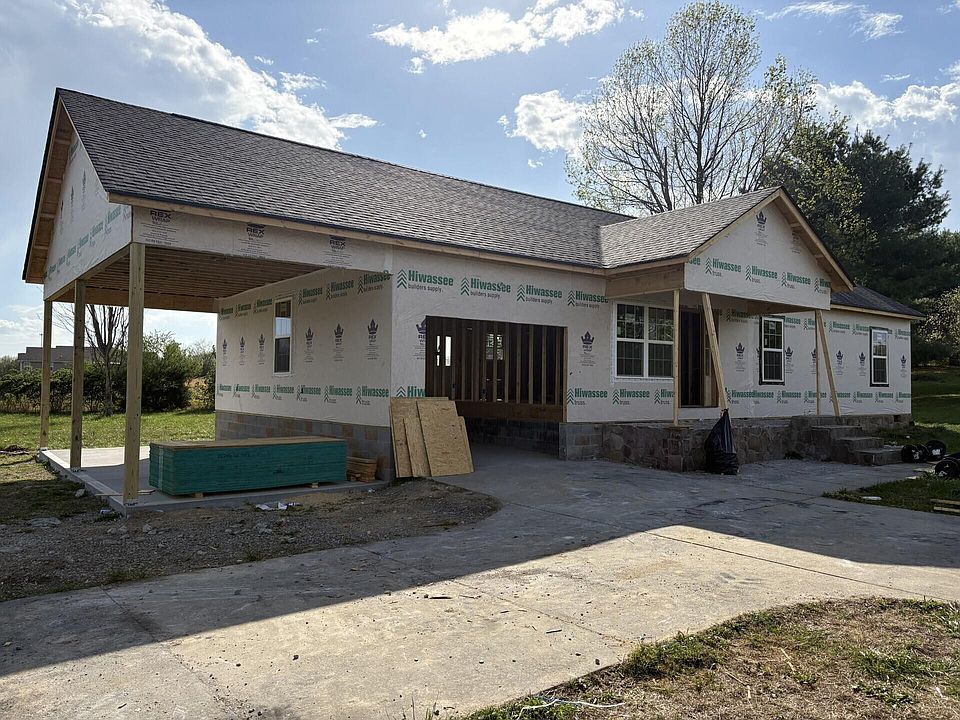 1st image of 438 Cottonport Rd