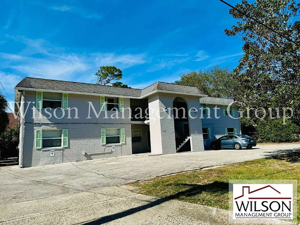 1111 Washington Ave #3