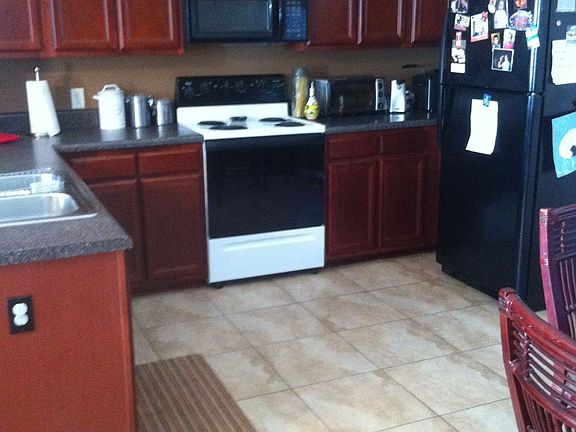 Spacious kitchen