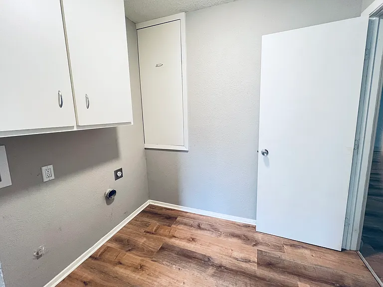 2102 Richwood Dr — Photo 28