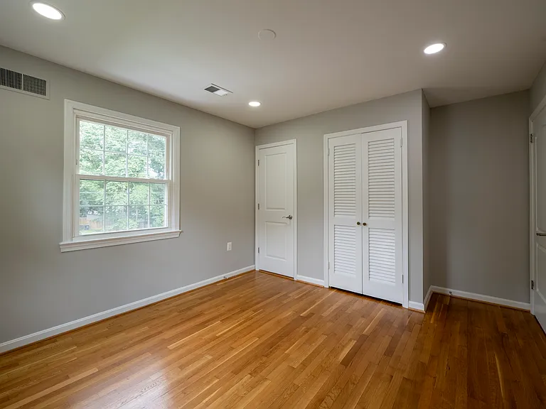 8808 Liberty Ln — Photo 42
