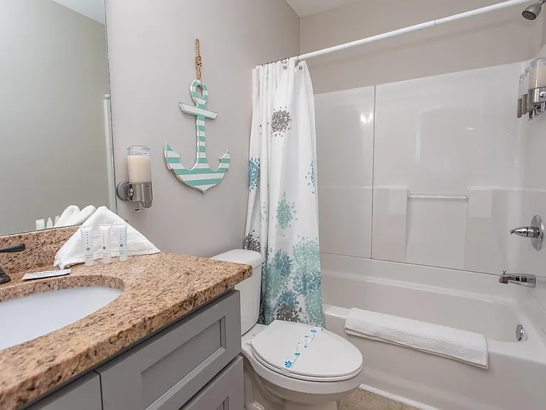 665 Tupelo Ln — Photo 23