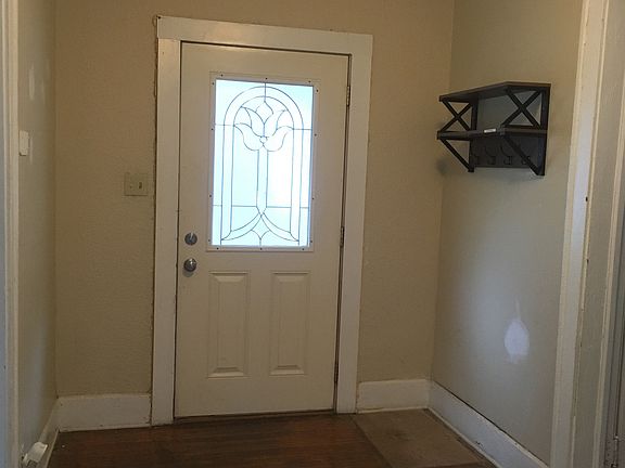 5th image of 3134 N College Ave