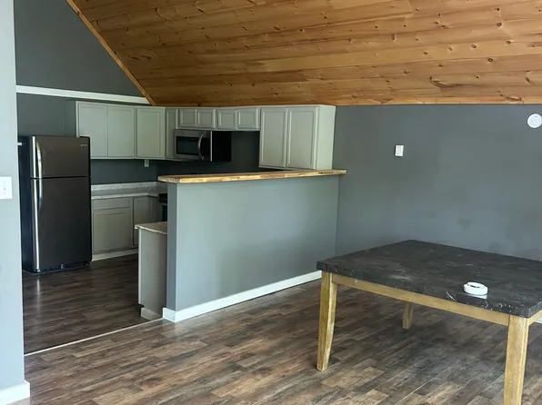 (undisclosed Address), Cushing, ME 04563