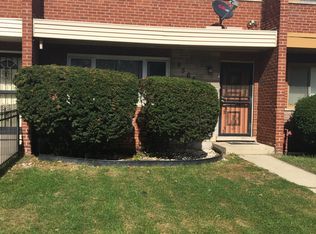 9564 S Colfax Ave, Chicago, IL