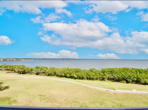 2617 Cove Cay Dr Unit 608, Clearwater, FL 33760