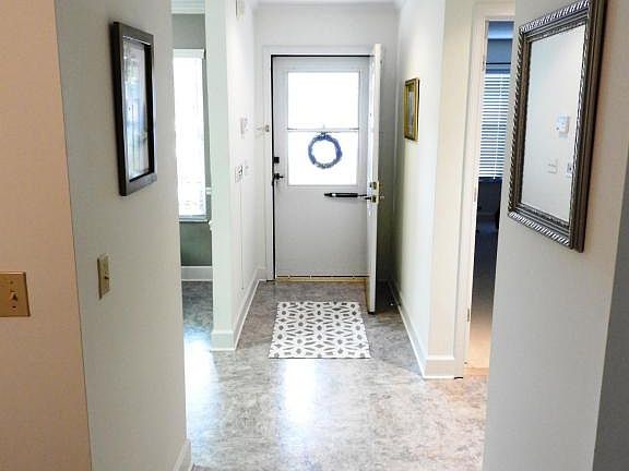 2nd image of 4501 Middleton Park Cir E