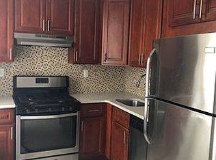 762 E 3rd St #C5, Brooklyn, NY 11218