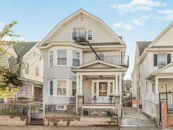 66 AKA 64 Livingston Avenue, Yonkers, NY 10705