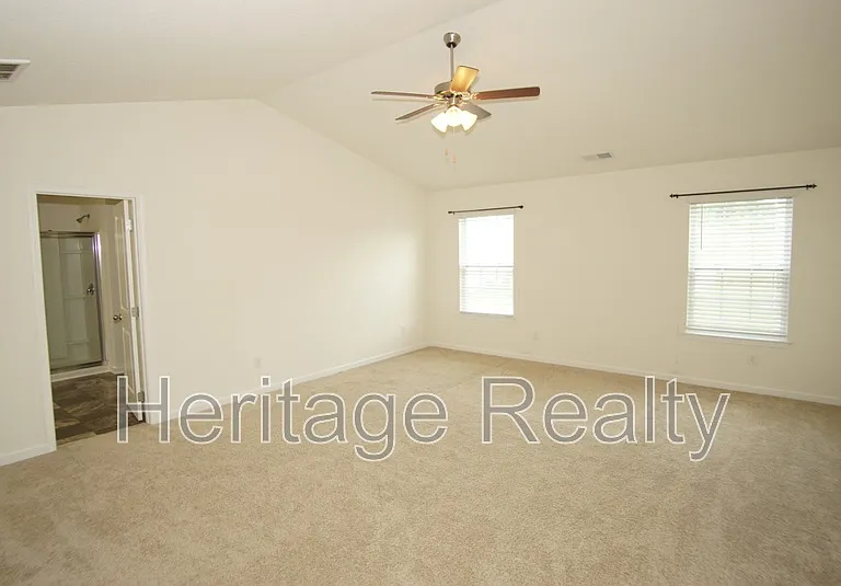 1537 Sergeant Ln — Photo 14