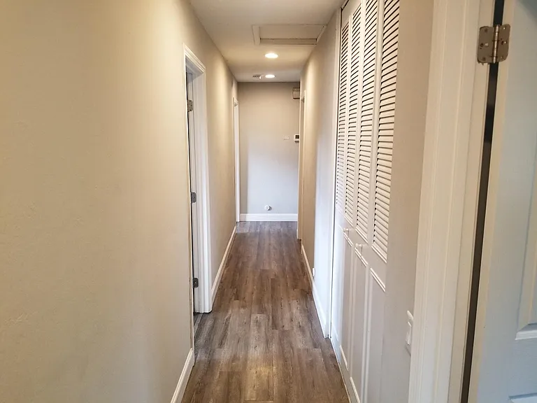 4190 Crisfield Ln — Photo 13