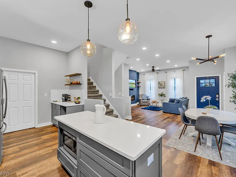 2702 Bridge Ave — Photo 14