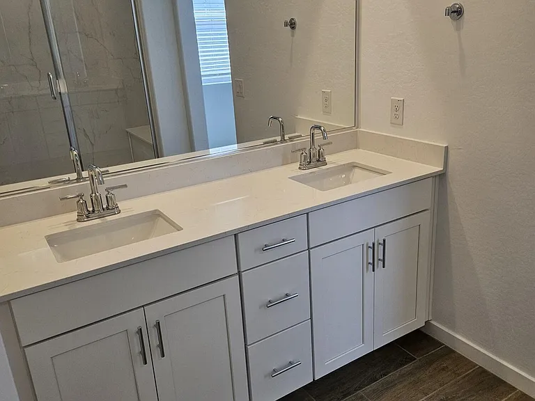 3353 S Primrose Ave — Photo 20