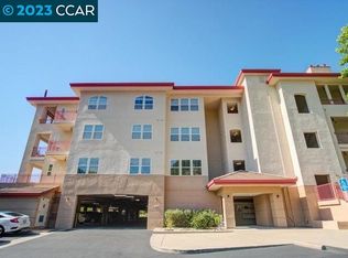 5961 Autumnwood Dr APT 2A, Walnut Creek, CA 94595
