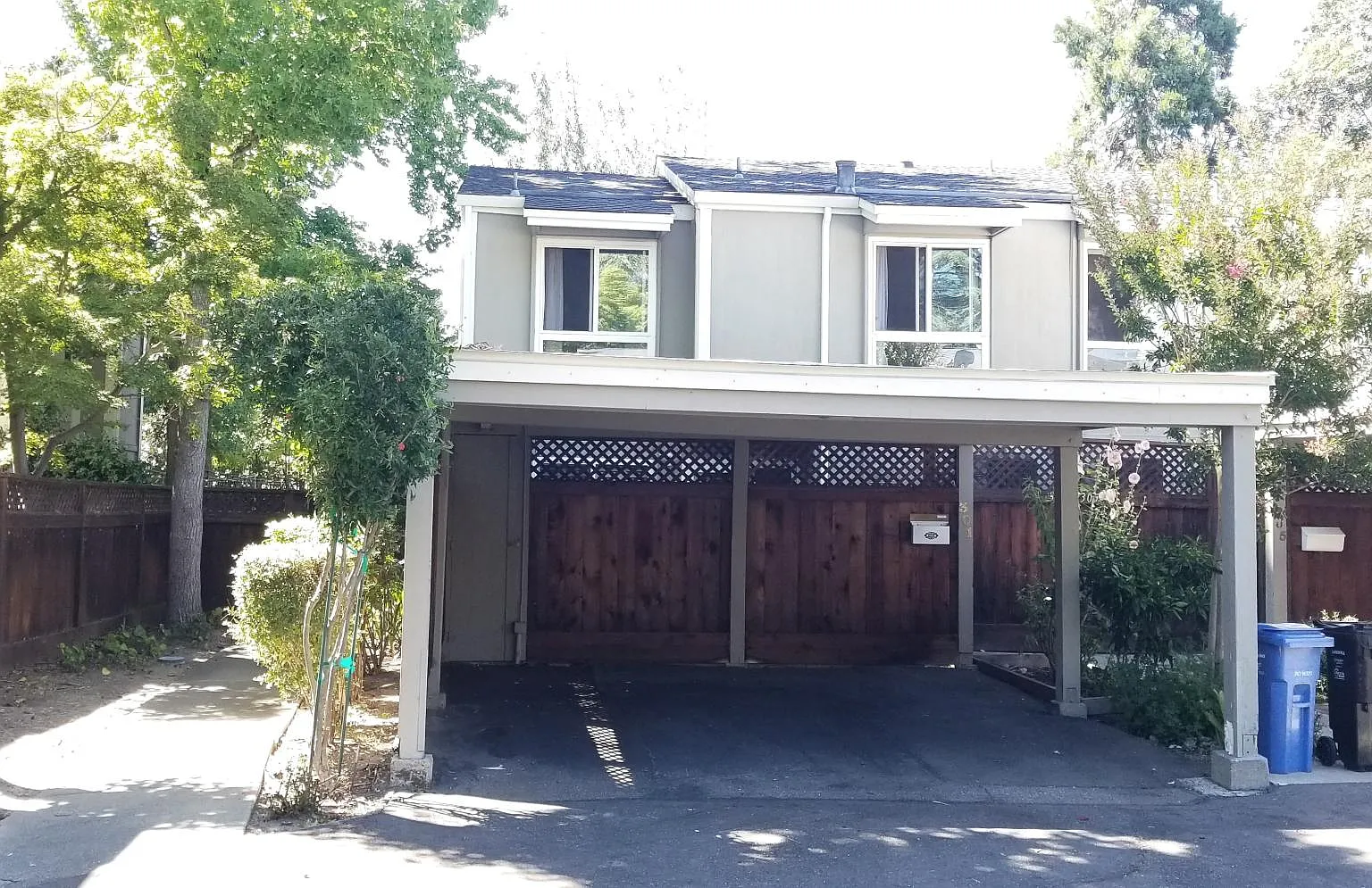301 Garden Creek Pl — Photo 1