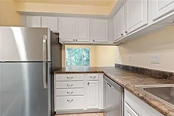 15248 SE 43rd St — Photo 3