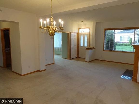 4th image of 13918 54th Avenue N