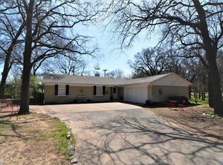 6711 Westover Dr, Granbury, TX 76049