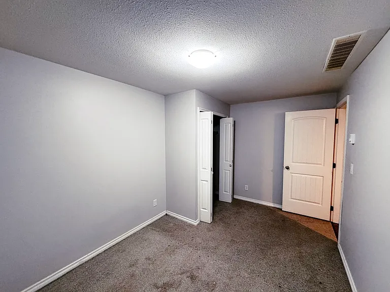 46710 Hudson Rd #B — Photo 9