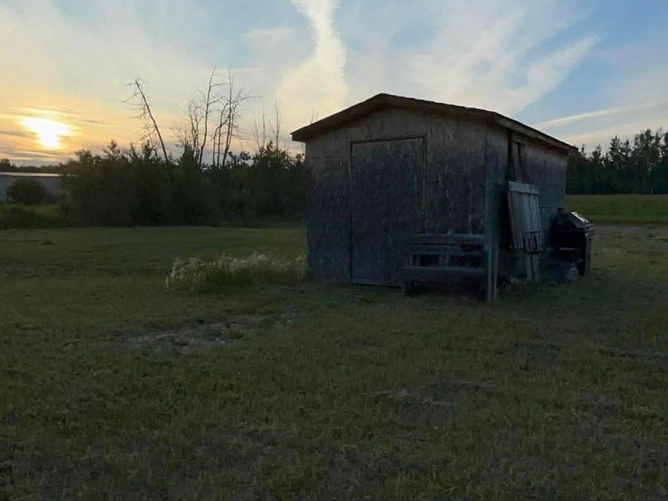 1st image of 5110 50a Ave
