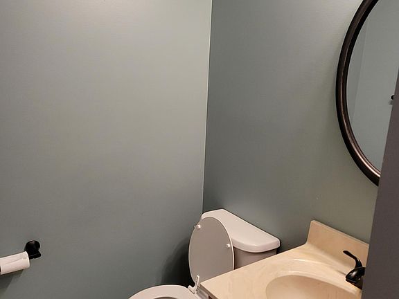 5th image of 8425 Juniper Dr