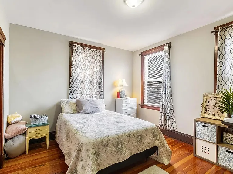 4110 Bell St #2 — Photo 6