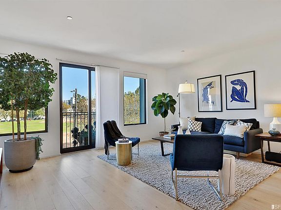 3rd image of 310 Carolina St #301