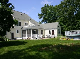 94 Mattabasset Dr, Durham, CT 06422