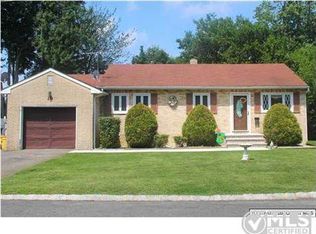 19 Central Ave, Hazlet, NJ