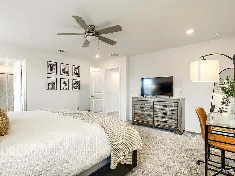 6504 Albany Sleigh Dr — Photo 19